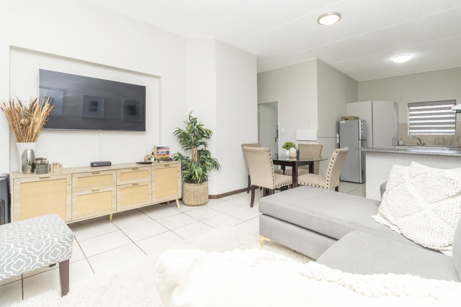 2 Bedroom Property for Sale in Paulshof Gauteng