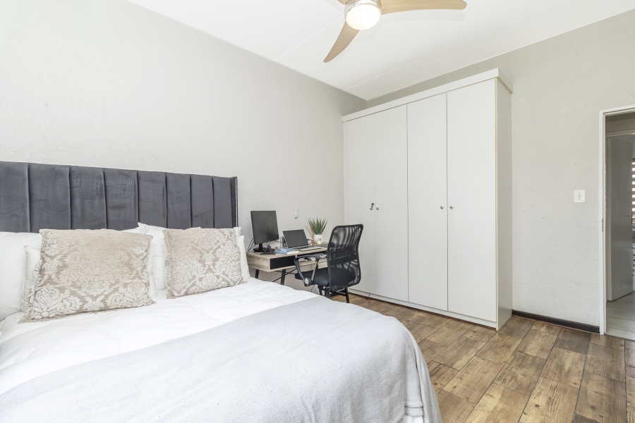 2 Bedroom Property for Sale in Paulshof Gauteng