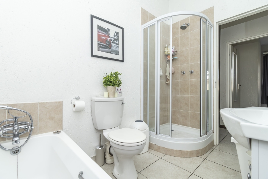 2 Bedroom Property for Sale in Paulshof Gauteng