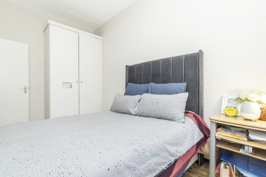 2 Bedroom Property for Sale in Paulshof Gauteng