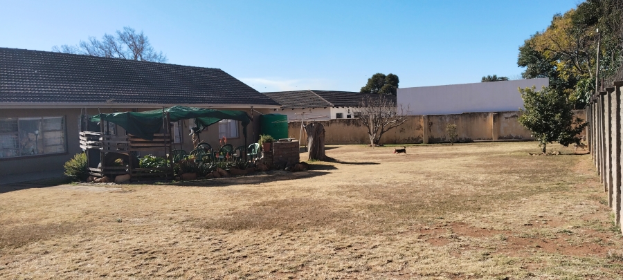 4 Bedroom Property for Sale in Rensburg Gauteng