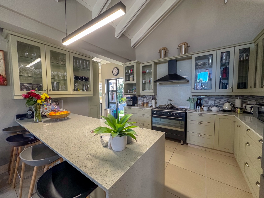 4 Bedroom Property for Sale in Midstream Ridge Gauteng