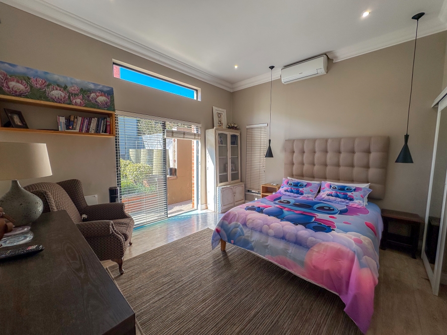 4 Bedroom Property for Sale in Midstream Ridge Gauteng