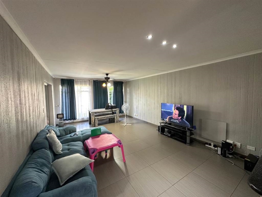 2 Bedroom Property for Sale in South Crest Gauteng
