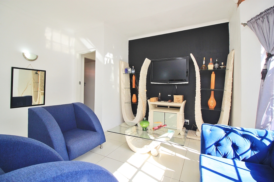 2 Bedroom Property for Sale in Illiondale Gauteng