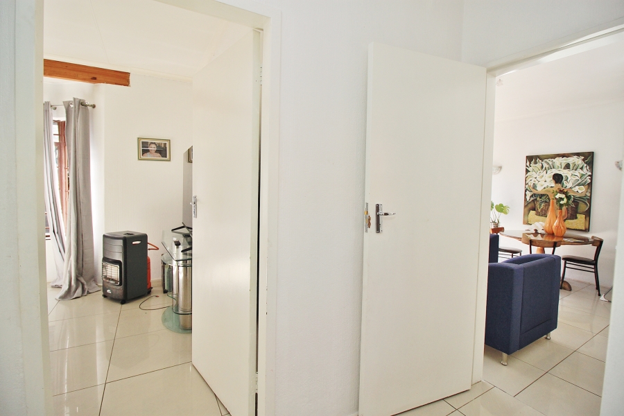 2 Bedroom Property for Sale in Illiondale Gauteng