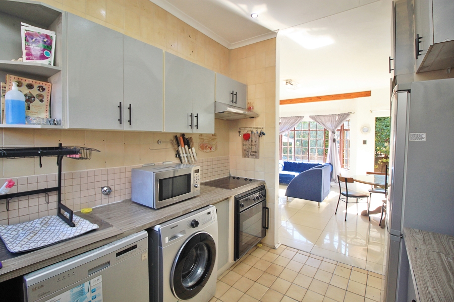 2 Bedroom Property for Sale in Illiondale Gauteng