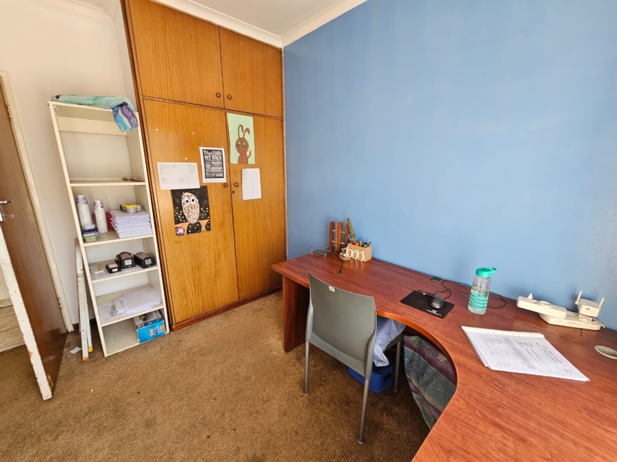 4 Bedroom Property for Sale in Brackendowns Gauteng