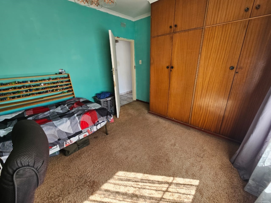 4 Bedroom Property for Sale in Brackendowns Gauteng
