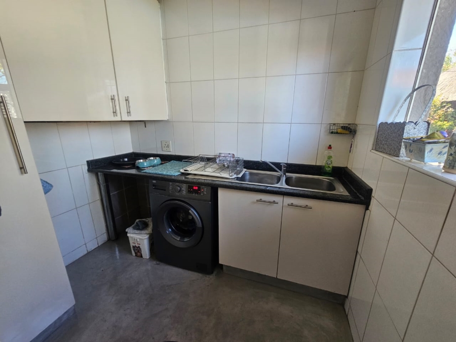 3 Bedroom Property for Sale in Brackendowns Gauteng