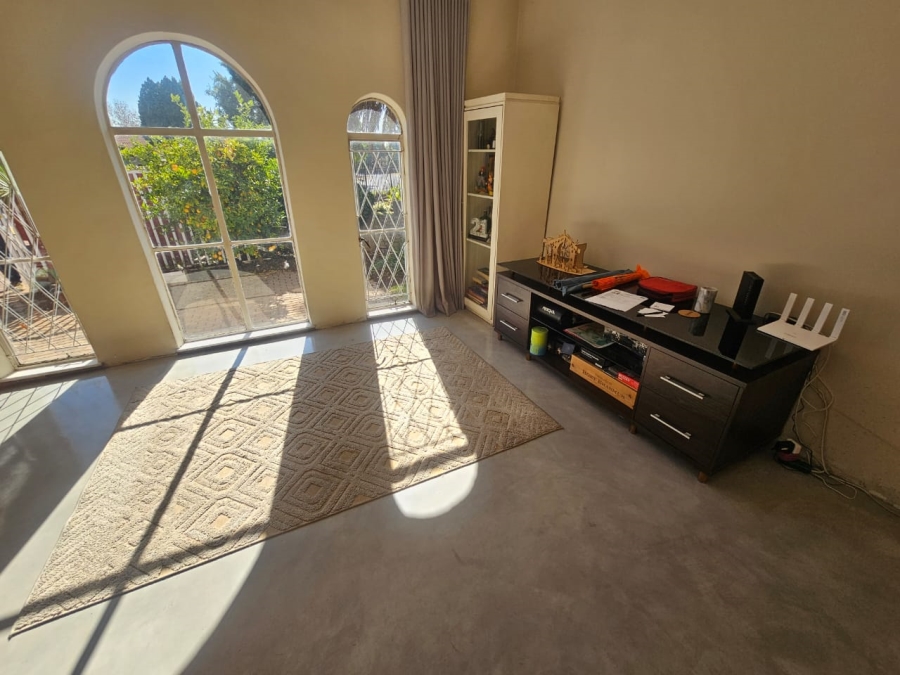 3 Bedroom Property for Sale in Brackendowns Gauteng
