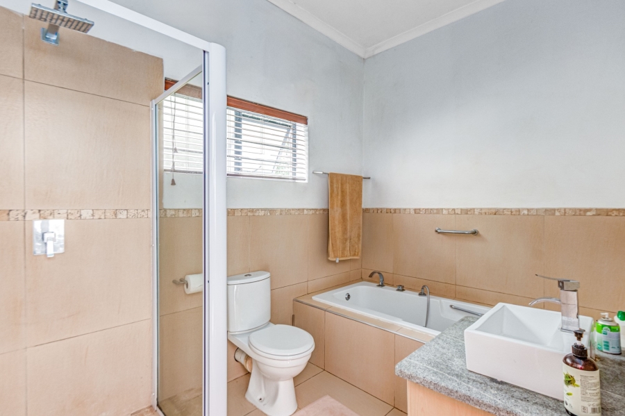 3 Bedroom Property for Sale in Craighall Park Gauteng