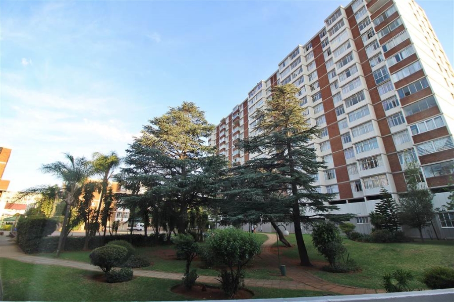 To Let 1 Bedroom Property for Rent in Bedford Gardens Gauteng