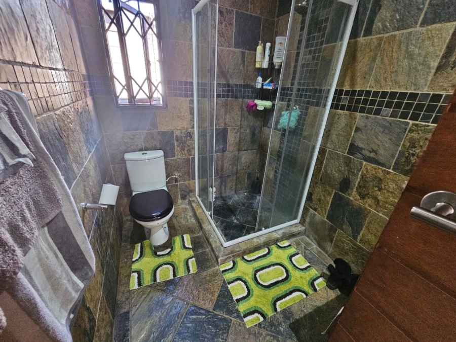 3 Bedroom Property for Sale in Brackendowns Gauteng