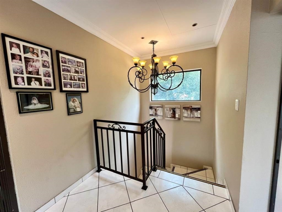 3 Bedroom Property for Sale in New Redruth Gauteng