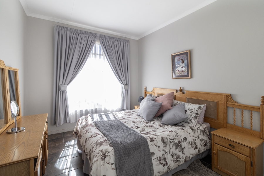 3 Bedroom Property for Sale in Garsfontein Gauteng