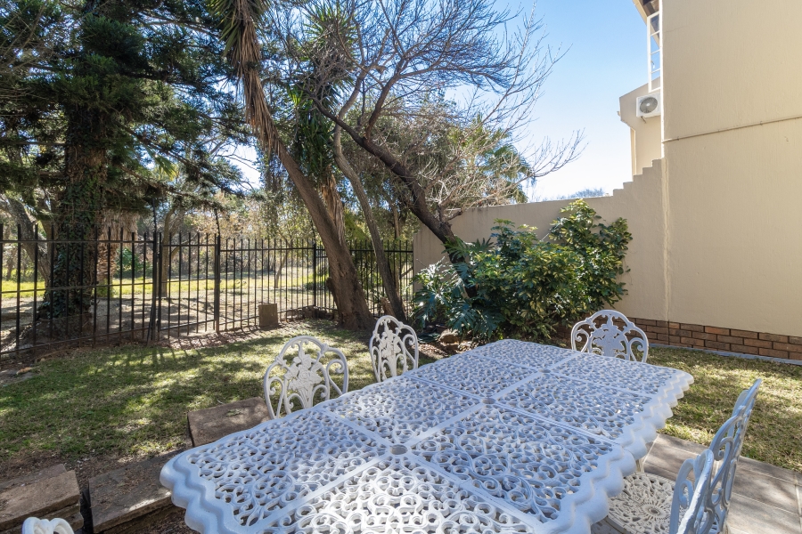 3 Bedroom Property for Sale in Garsfontein Gauteng