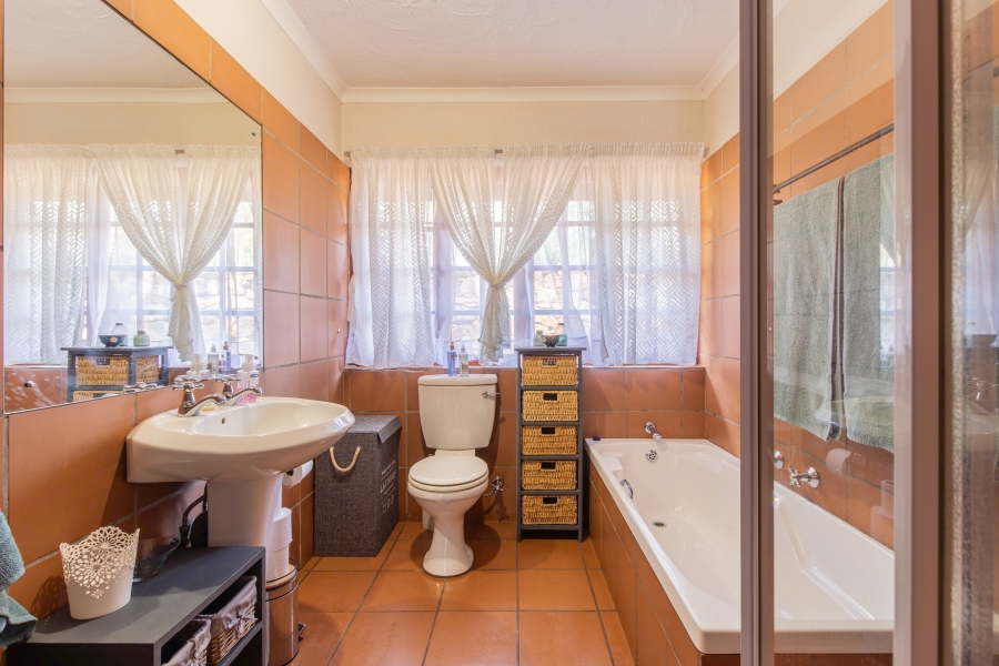3 Bedroom Property for Sale in Poortview Gauteng