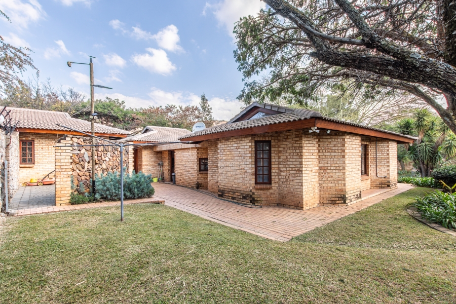 3 Bedroom Property for Sale in Poortview Gauteng