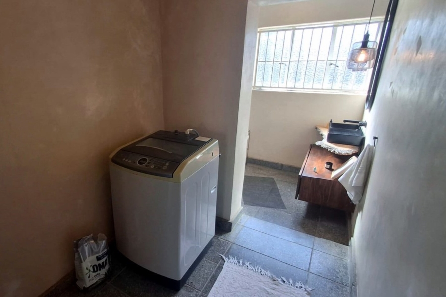 3 Bedroom Property for Sale in Edenvale Central Gauteng