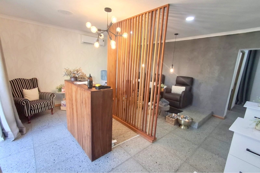 3 Bedroom Property for Sale in Edenvale Central Gauteng