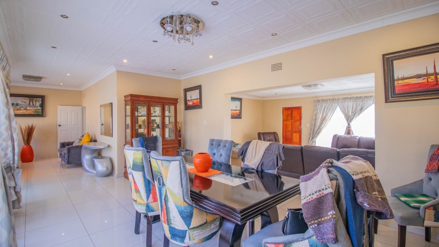 4 Bedroom Property for Sale in Elspark Gauteng