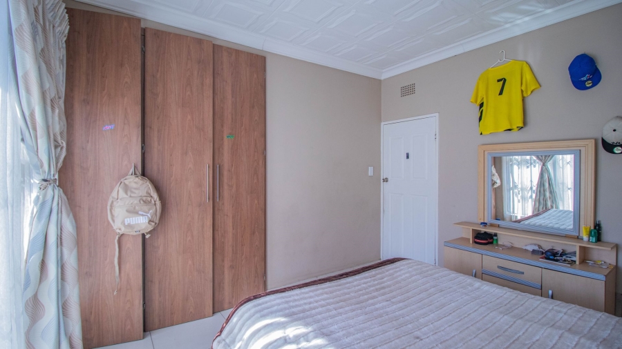 4 Bedroom Property for Sale in Elspark Gauteng