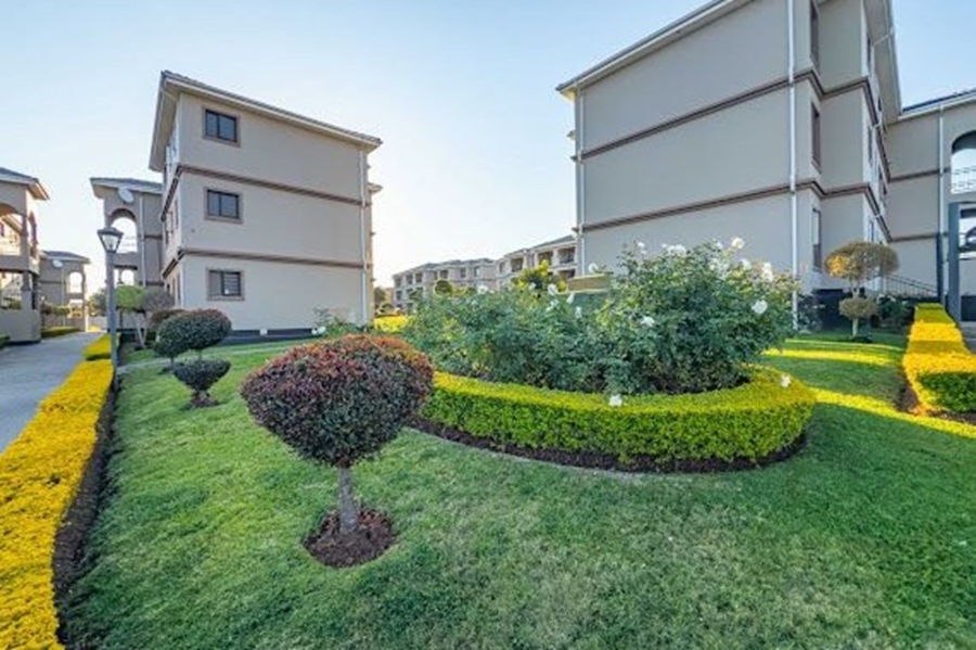 To Let 2 Bedroom Property for Rent in Halfway Gardens Gauteng