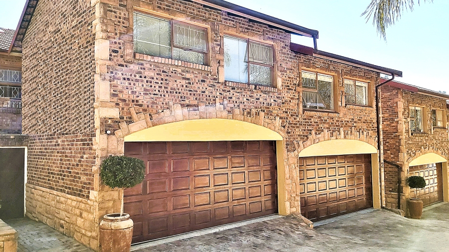 3 Bedroom Property for Sale in Rivonia Gauteng