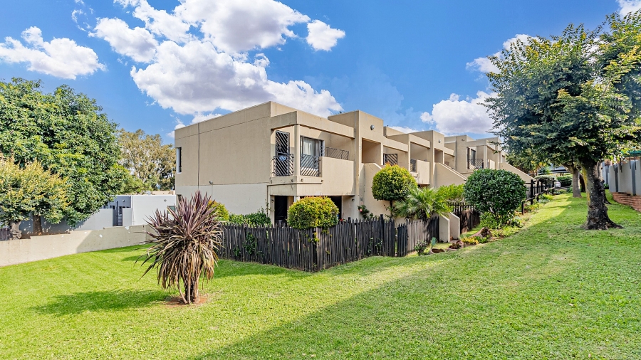 1 Bedroom Property for Sale in Bruma Gauteng