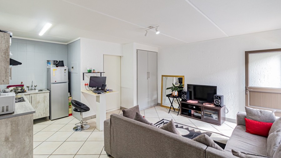 1 Bedroom Property for Sale in Bruma Gauteng