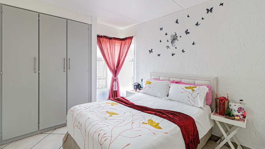 1 Bedroom Property for Sale in Bruma Gauteng