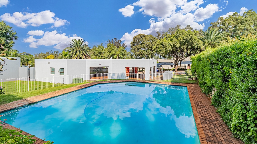 1 Bedroom Property for Sale in Bruma Gauteng