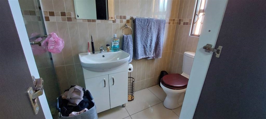 2 Bedroom Property for Sale in Brackendowns Gauteng