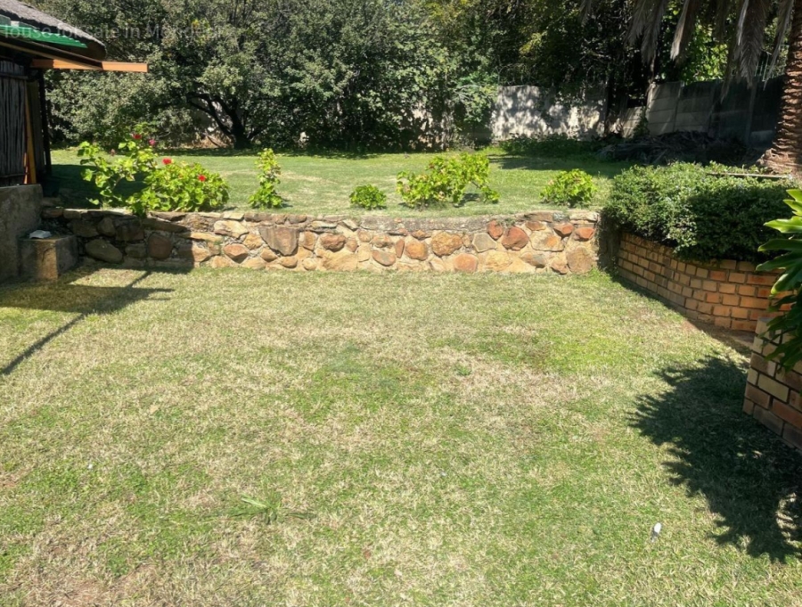 4 Bedroom Property for Sale in Mondeor Gauteng