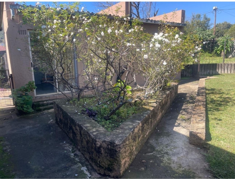 4 Bedroom Property for Sale in Mondeor Gauteng