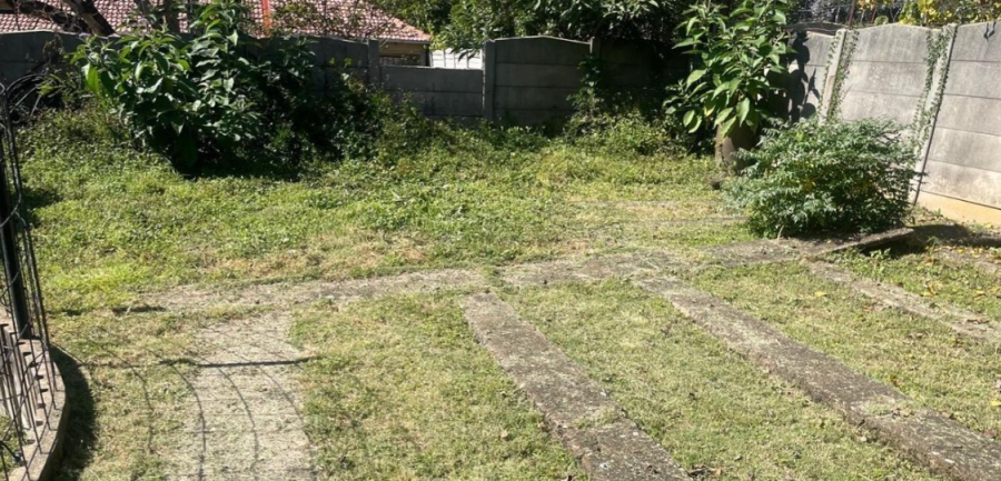 4 Bedroom Property for Sale in Mondeor Gauteng