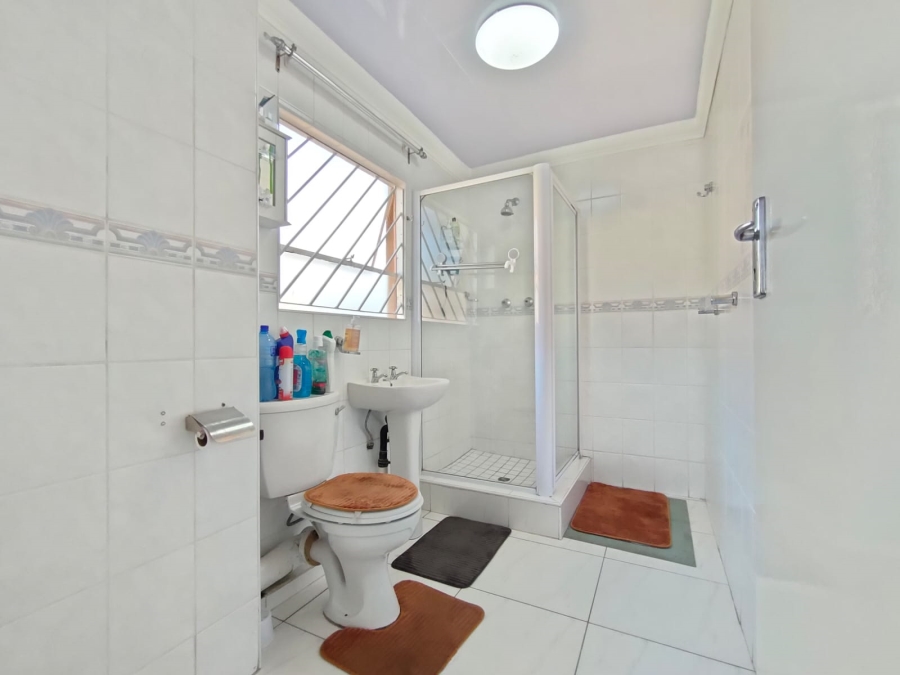 3 Bedroom Property for Sale in Risana Gauteng