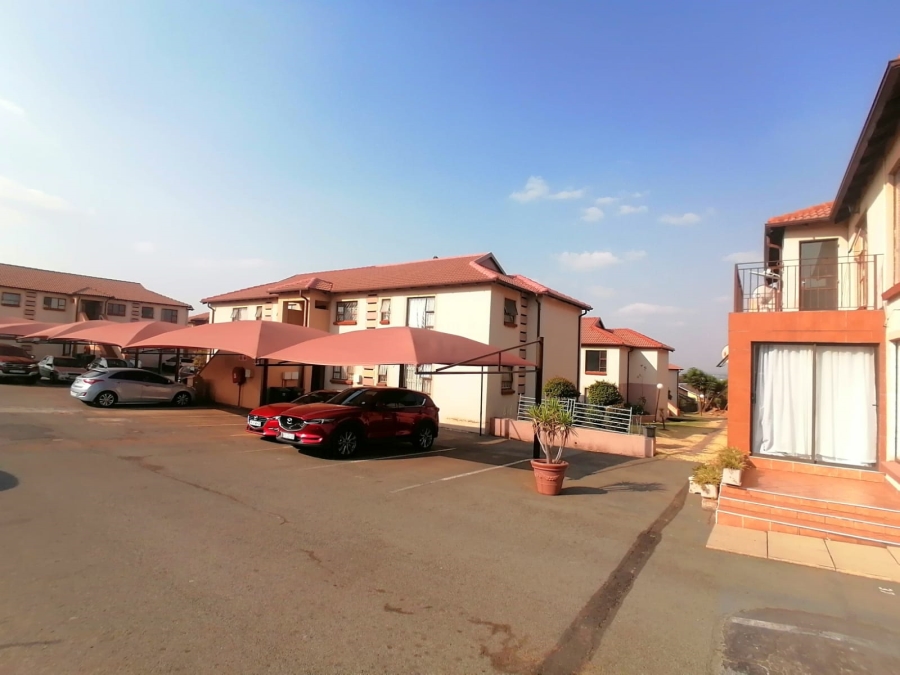 3 Bedroom Property for Sale in Risana Gauteng