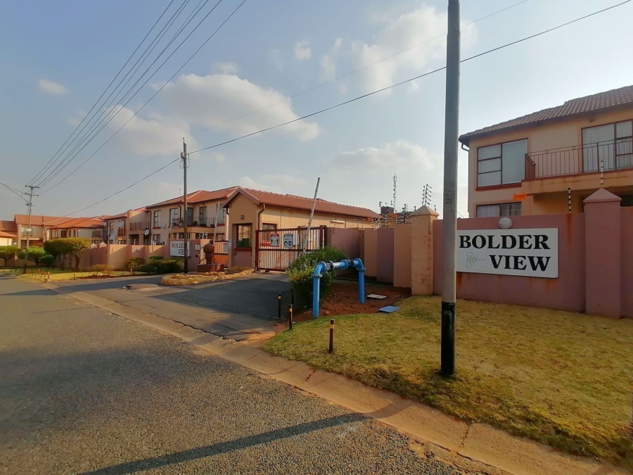 3 Bedroom Property for Sale in Risana Gauteng