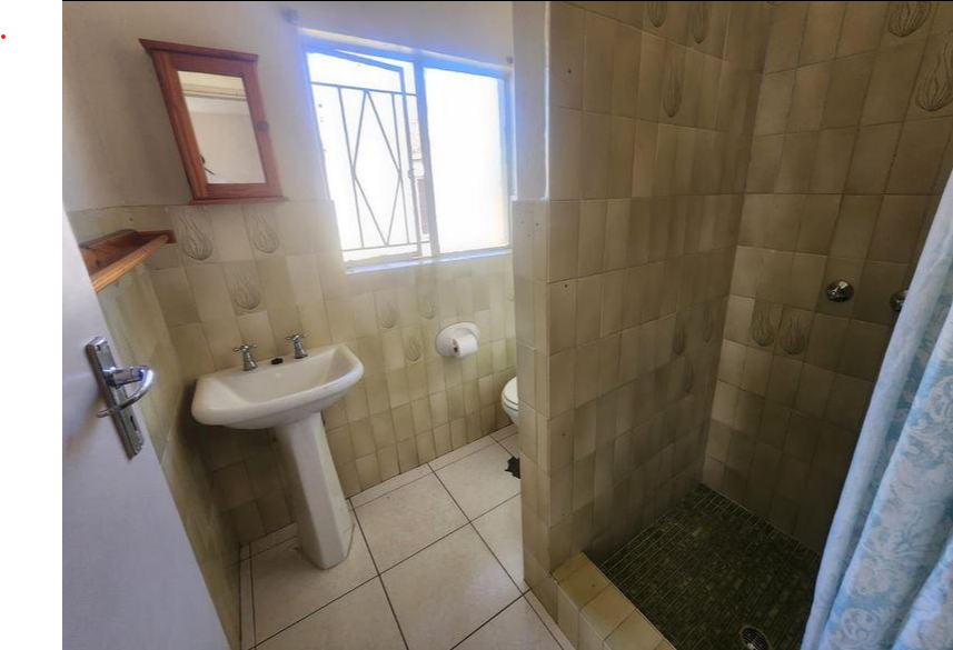 3 Bedroom Property for Sale in Verwoerdpark Gauteng