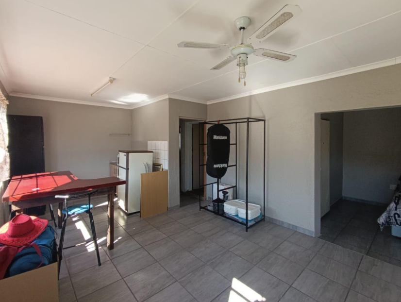 3 Bedroom Property for Sale in Verwoerdpark Gauteng