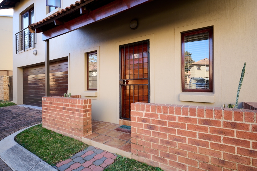 3 Bedroom Property for Sale in Carlswald North Estate Gauteng