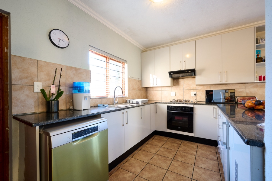 3 Bedroom Property for Sale in Carlswald North Estate Gauteng