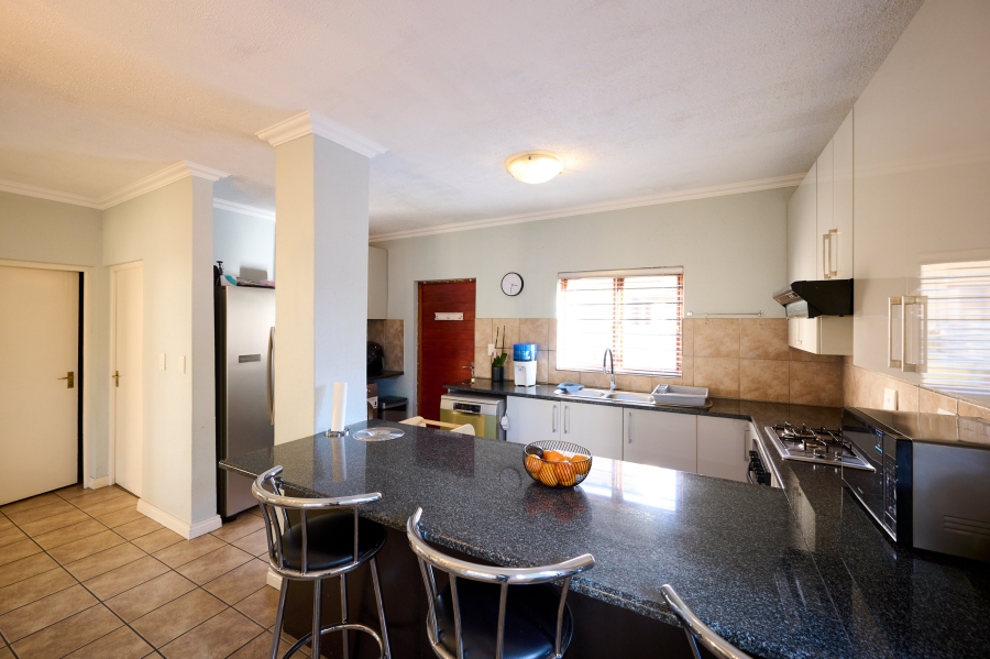 3 Bedroom Property for Sale in Carlswald North Estate Gauteng