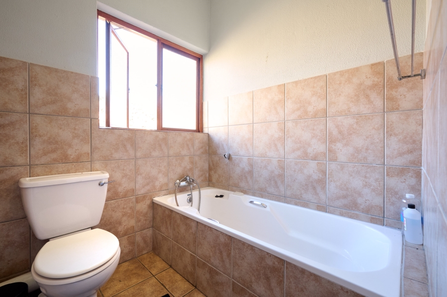 3 Bedroom Property for Sale in Carlswald North Estate Gauteng