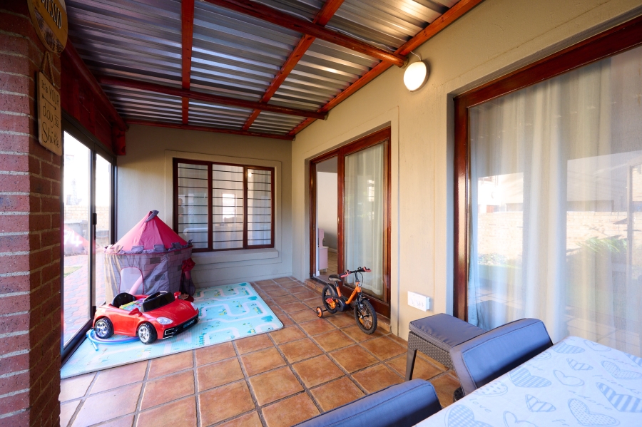 3 Bedroom Property for Sale in Carlswald North Estate Gauteng