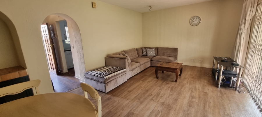 2 Bedroom Property for Sale in Bryanston Gauteng