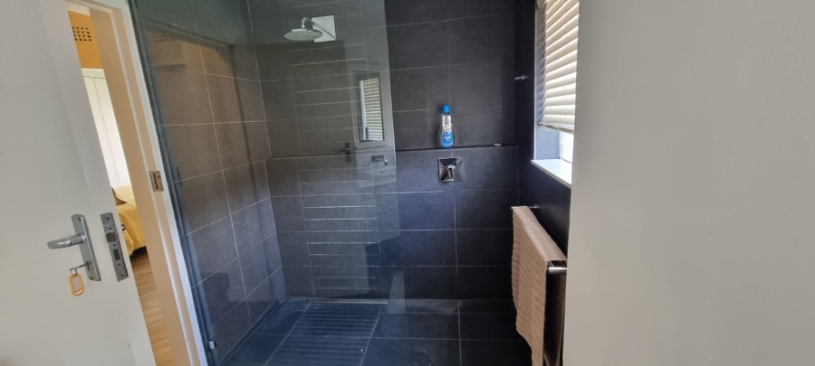 2 Bedroom Property for Sale in Bryanston Gauteng