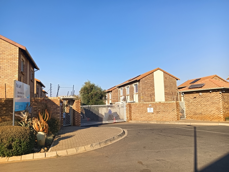 3 Bedroom Property for Sale in Raslouw Gauteng